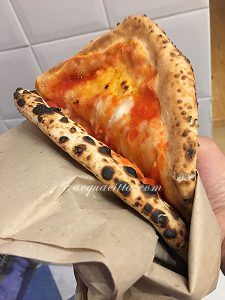 イタリアの旅2・ナポリのピザを食べてから死ね