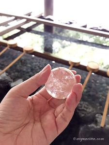 年末までの運勢を水晶で見る