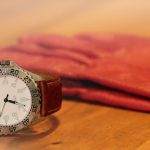 時計を掛け替える