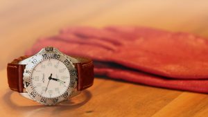 時計を掛け替える